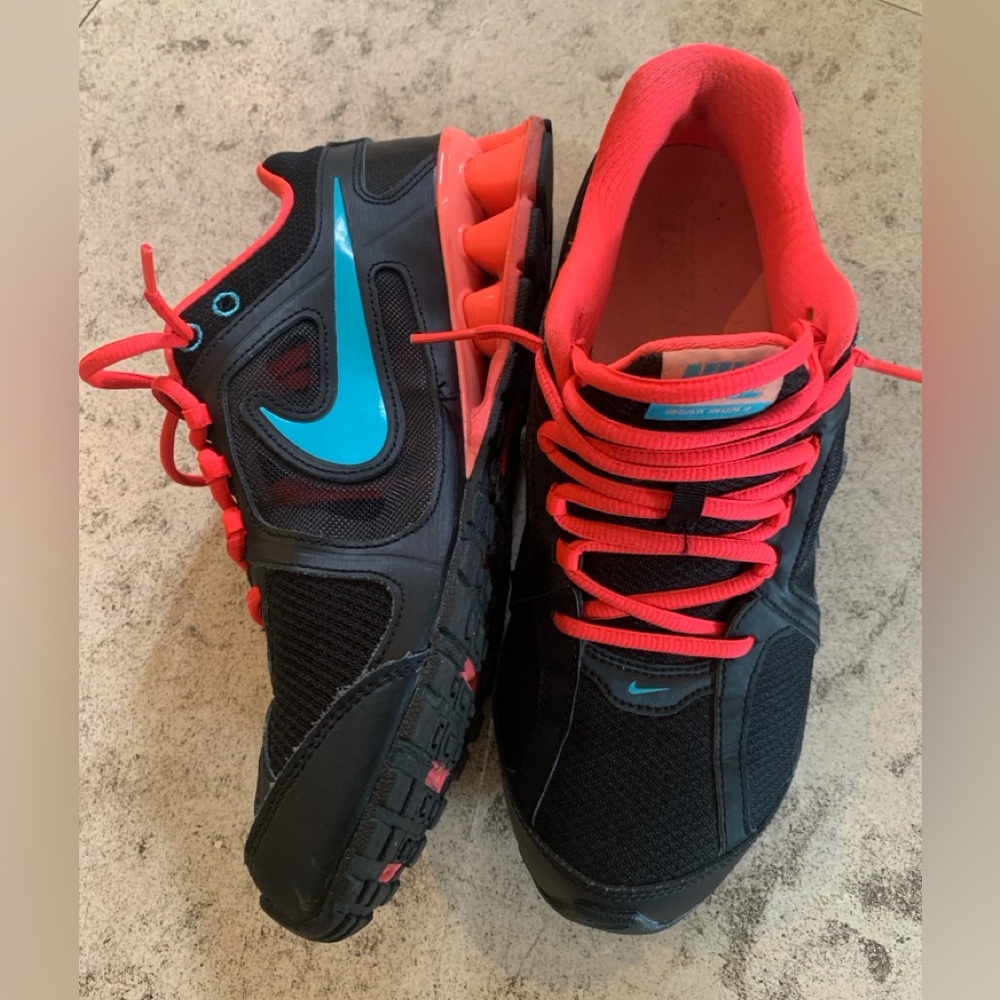 Nike Sneakers